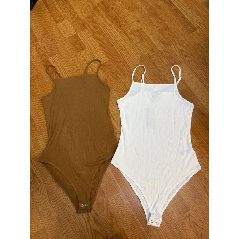 Ribbed Bodysuit Bundle Size Medium - NEW!